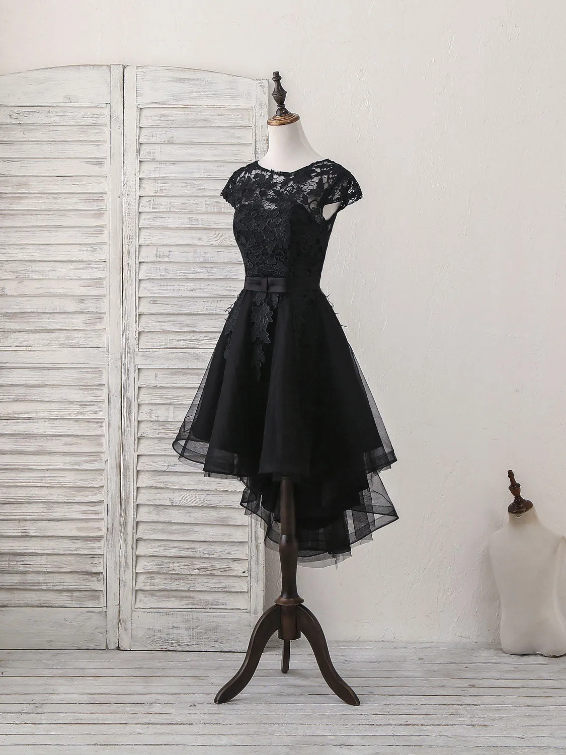 Black Round Neck Tulle Lace Applique Short Prom Dress, Black Homecoming Dress