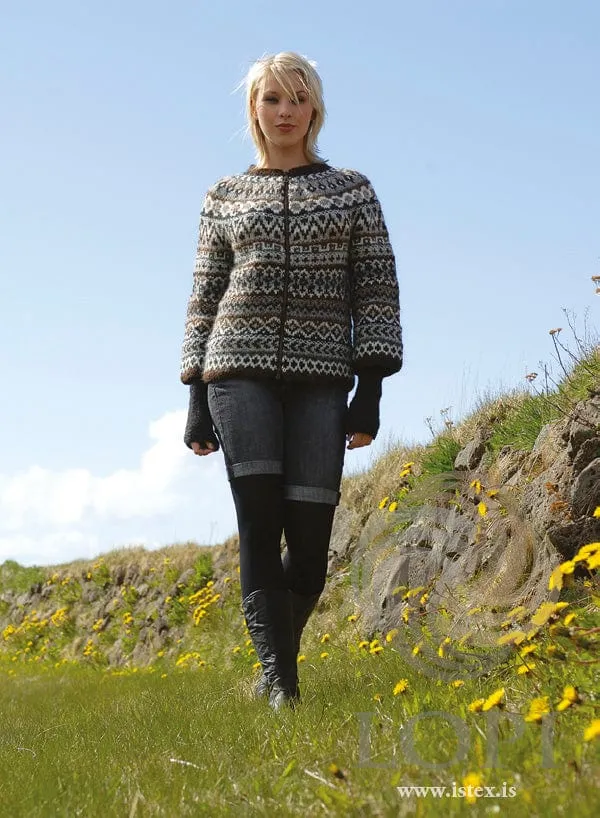 Saga - Natural colored wool sweater - Knitting Kit